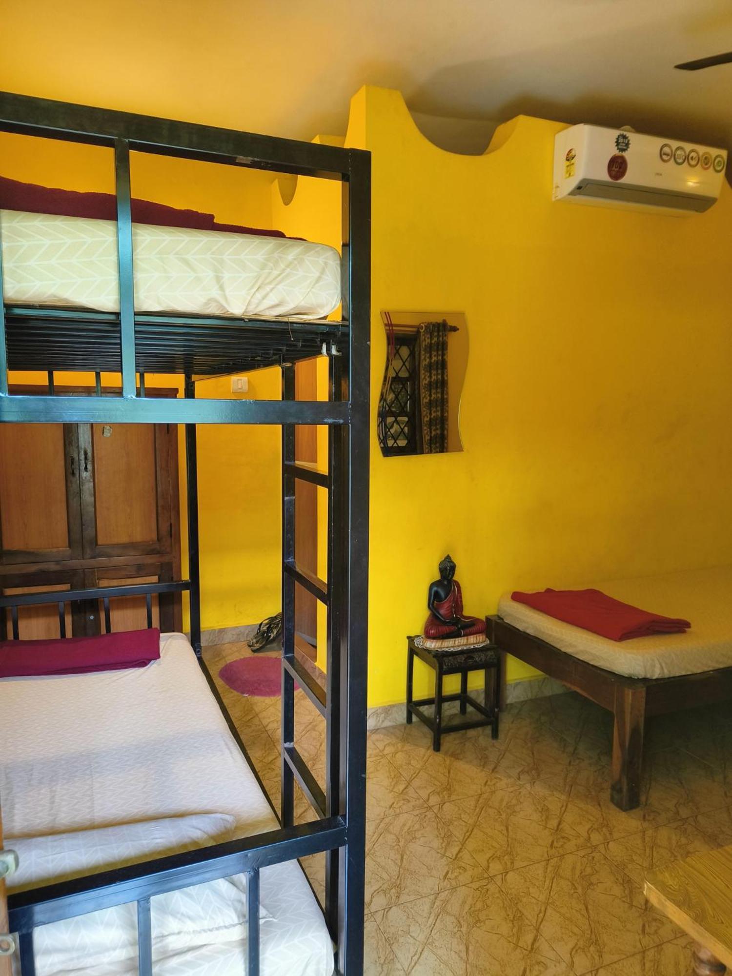 Chapora Baba Hostel By La Voglia מראה חיצוני תמונה