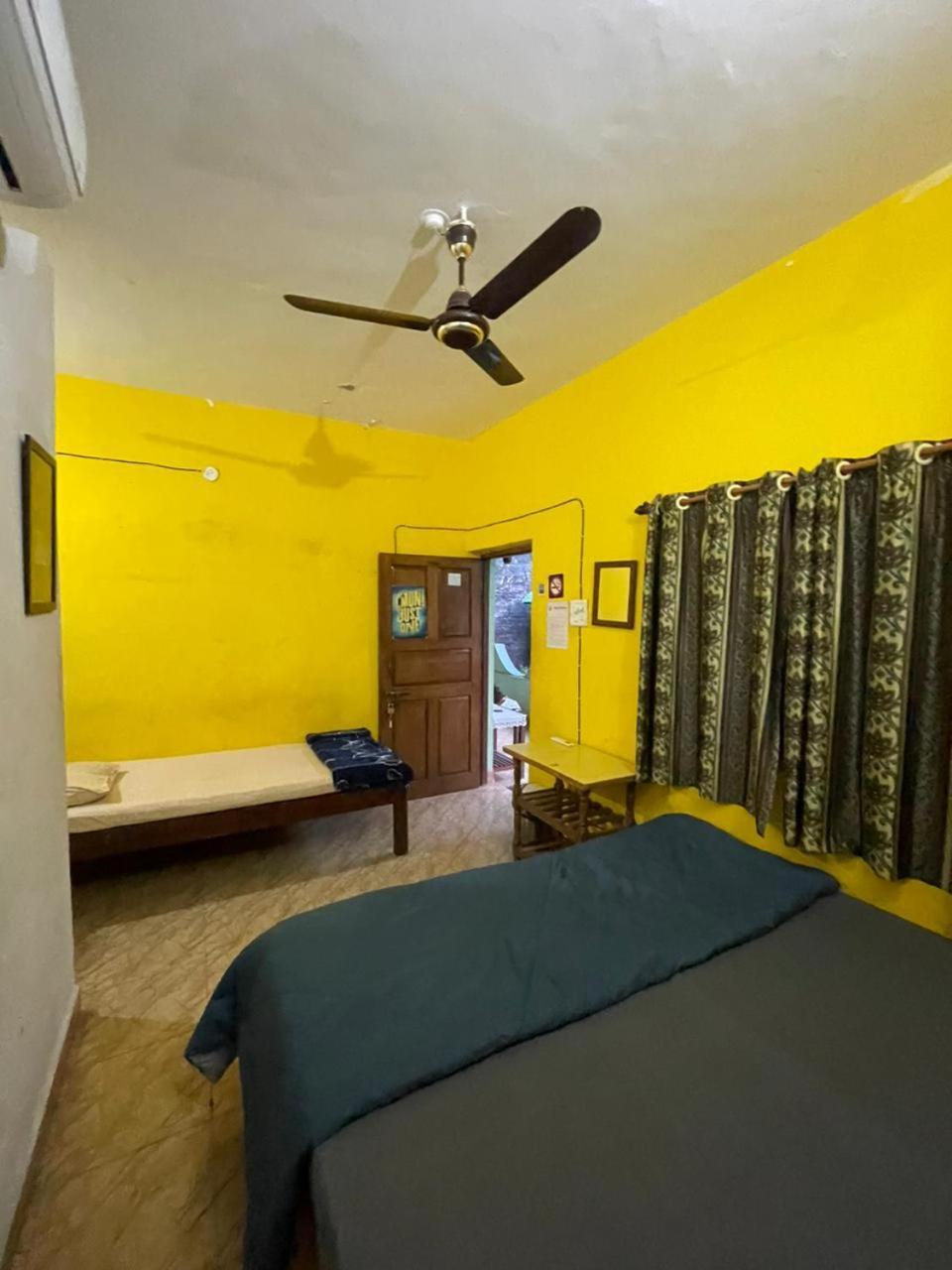 Chapora Baba Hostel By La Voglia מראה חיצוני תמונה